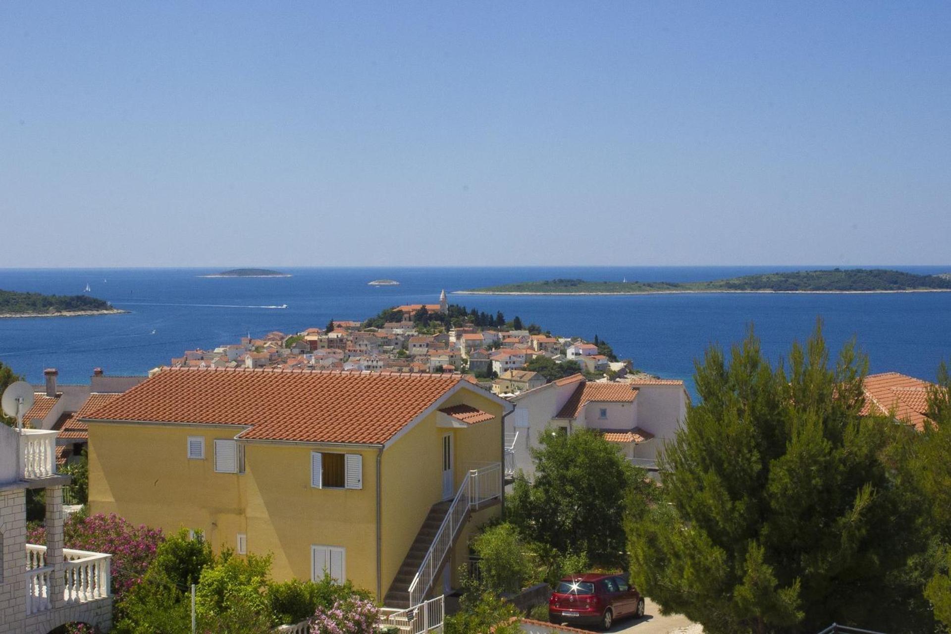 Apartments Vince Primosten Exterior photo